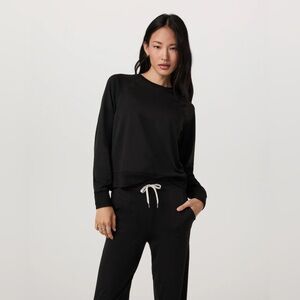 NEW Vuori Long Sleeve Halo Crew